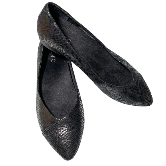 COPY - Vionic - Picture 1 of 7